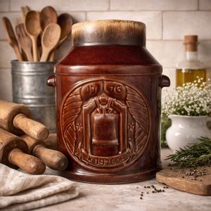 McCoy Vintage Bicentennial Jar‎ Jug Canister Vase 1776-1976 Made in USA